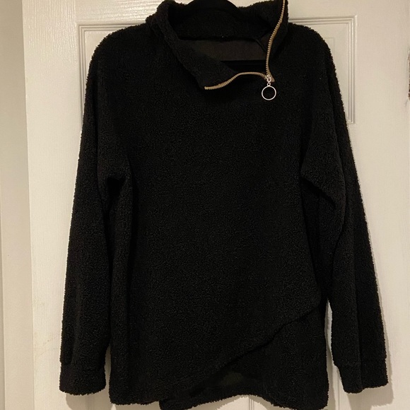 High Neck, Zipper Pullover Sweater - Picture 8 of 11